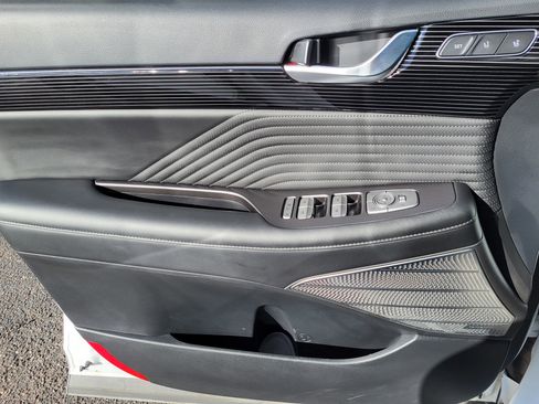 Used 2025 Hyundai Palisade Calligraphy image 7