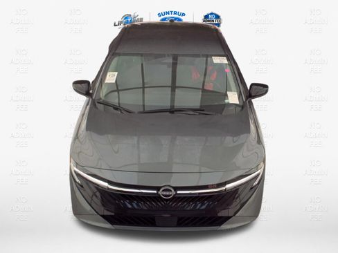 Used 2026 Nissan Sentra SR w/ Floor Mat Package FWD image 3
