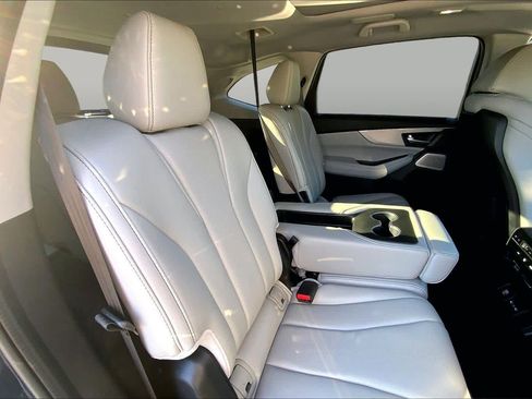 Used 2026 Acura MDX FWD w/ Technology Package image 21