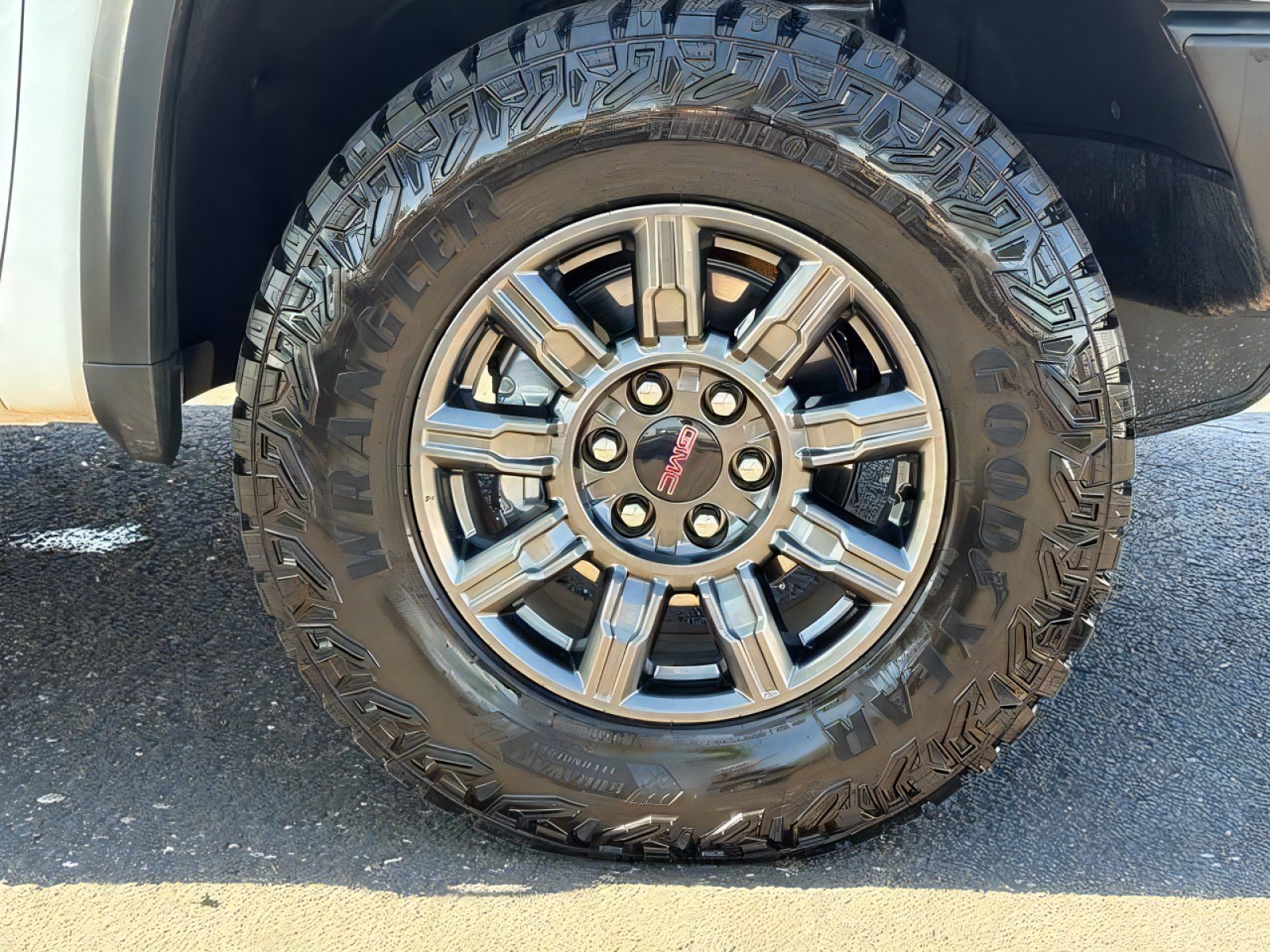 Used 2026 GMC Sierra 1500 AT4X AWD/4WD image 8