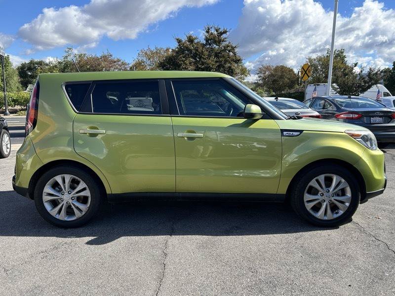 Used 2016 Kia Soul + w/ Audio Package FWD image 3