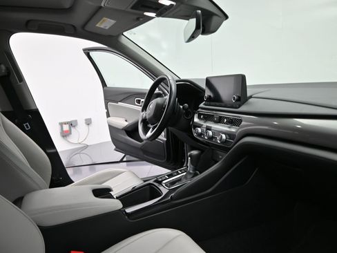 Used 2023 Acura Integra image 8