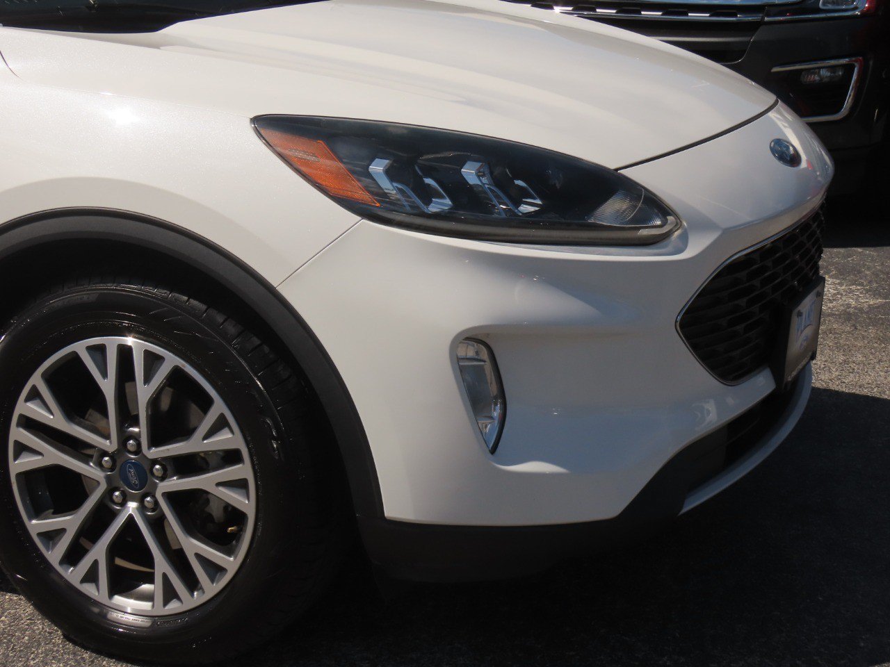 Used 2020 Ford Escape SEL FWD image 6