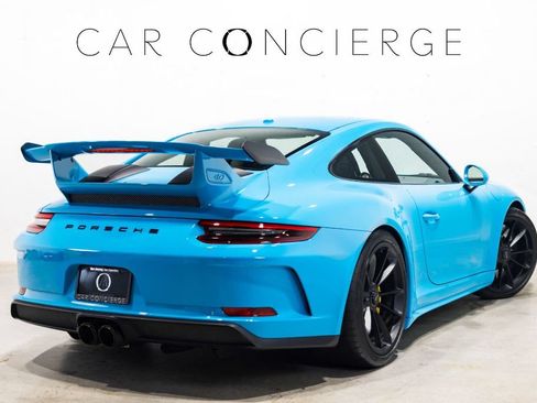 Used 2018 Porsche 911 GT3 RWD image 5
