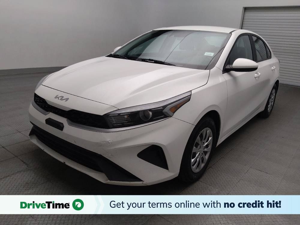 Used 2023 Kia Forte LX FWD image 1