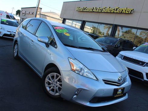 Used 2012 Toyota Prius V Three image 33