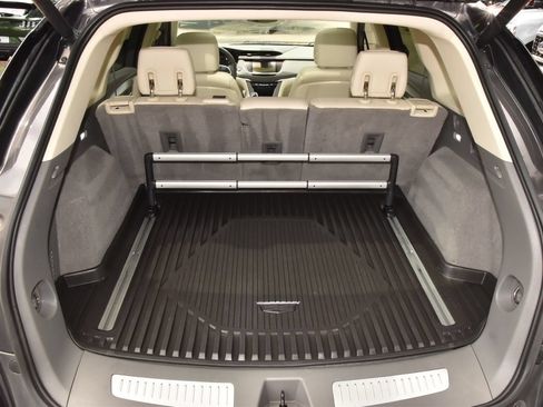 Used 2019 Cadillac XT5 Luxury FWD image 37
