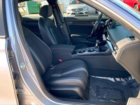 Used 2023 Honda Civic Sport image 7