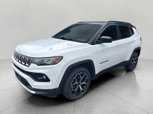 Used 2025 Jeep Compass Limited AWD/4WD image 33