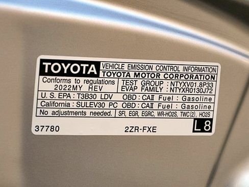Used 2022 Toyota Corolla LE FWD image 35