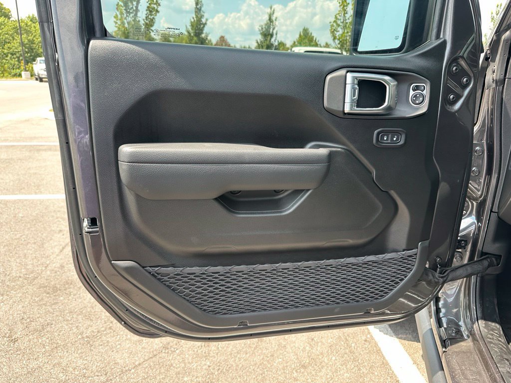 New 2026 Jeep Gladiator Sport AWD/4WD image 12