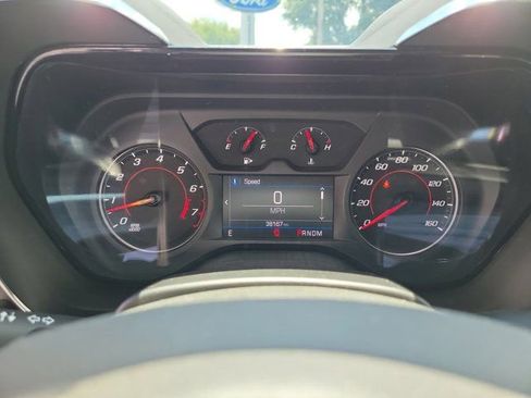 Used 2023 Chevrolet Camaro LT RWD image 16