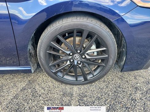 Used 2021 Toyota Camry XSE w/ Navigation Package FWD image 5
