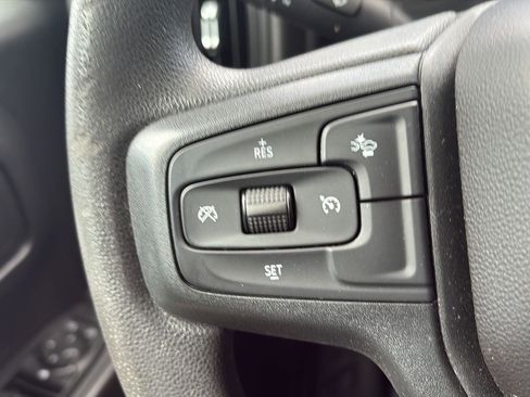 Certified 2022 Chevrolet Silverado 1500 W/T w/ WT Value Package AWD/4WD image 25