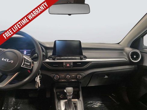 Used 2024 Kia Forte LXS FWD image 19