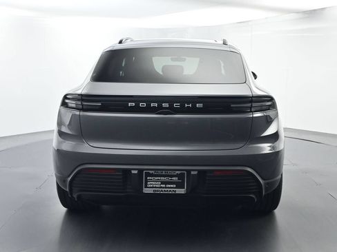 Certified 2025 Porsche Macan Electric RWD image 13