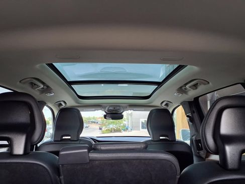 Used 2023 Volvo XC90 B6 Plus w/ Protection Package Premier AWD/4WD image 7