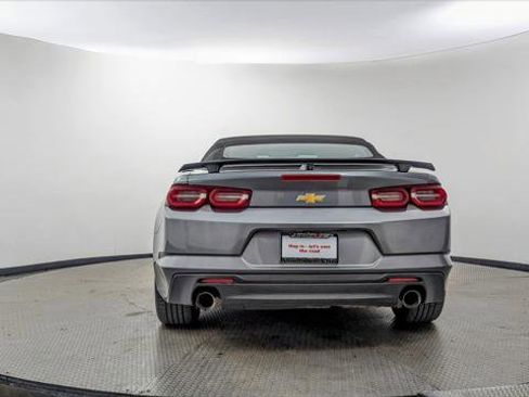 Used 2020 Chevrolet Camaro LT image 7