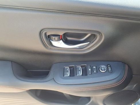 Used 2023 Honda HR-V Sport image 15