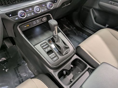 Used 2023 Honda CR-V EX image 14