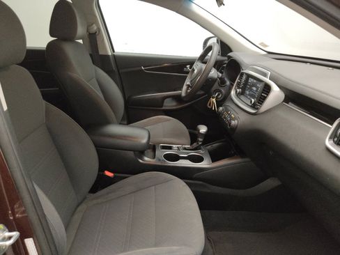 Used 2020 Kia Sorento FWD V6 image 21