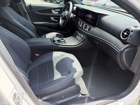 Used 2020 Mercedes-Benz E 350 Sedan image 14