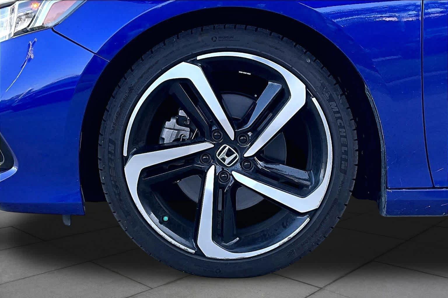 Used 2022 Honda Accord Sport image 10
