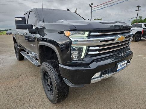 Used 2022 Chevrolet Silverado 2500 High Country w/ Z71 Off-Road Package AWD/4WD image 11