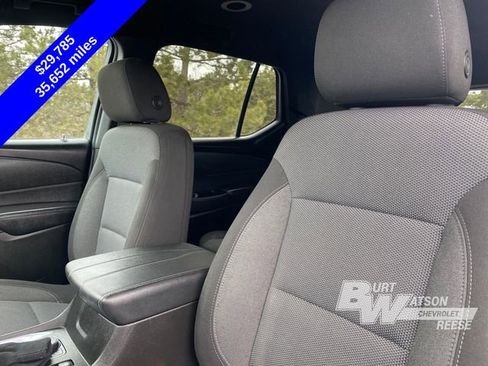 Certified 2023 Chevrolet Traverse LT image 11
