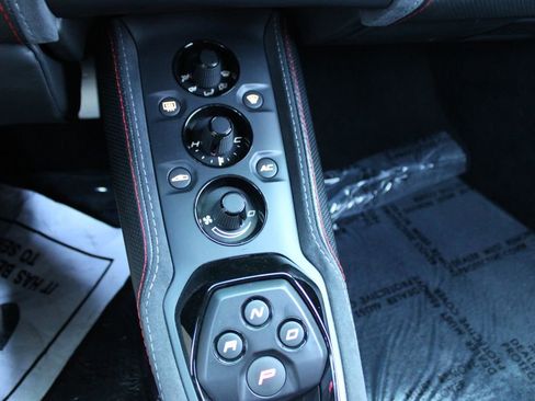 Used 2020 Lotus Evora RWD image 20