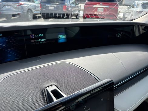 New 2026 Lincoln Nautilus Premier w/ Jet Appearance Package AWD/4WD image 21