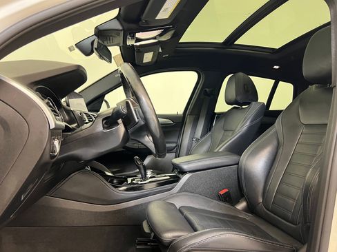 Used 2021 BMW X4 xDrive30i image 14