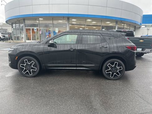 Used 2023 Chevrolet Blazer RS w/ Enhanced Convenience Package image 8