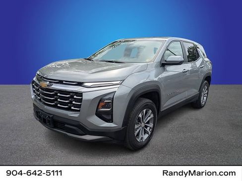 Used 2025 Chevrolet Equinox LT FWD image 1