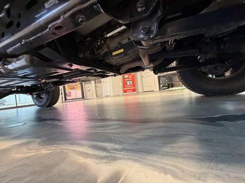 Used 2021 Jeep Gladiator Mojave w/ Trailer Tow Package AWD/4WD image 30