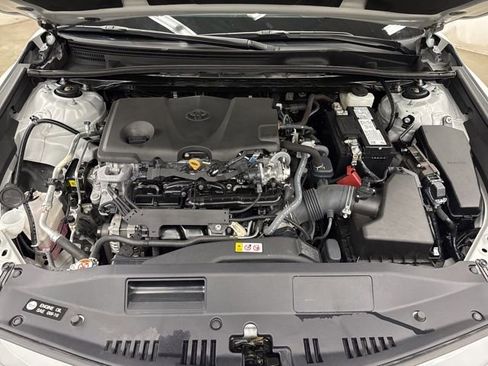 Used 2024 Toyota Camry XSE image 3