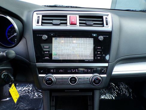 Used 2015 Subaru Legacy 2.5i Premium image 12