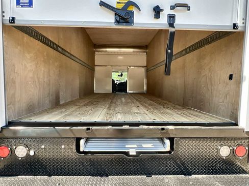 New 2026 Ford E-350 and Econoline 350 Super Duty w/ Power Equipment Group image 19