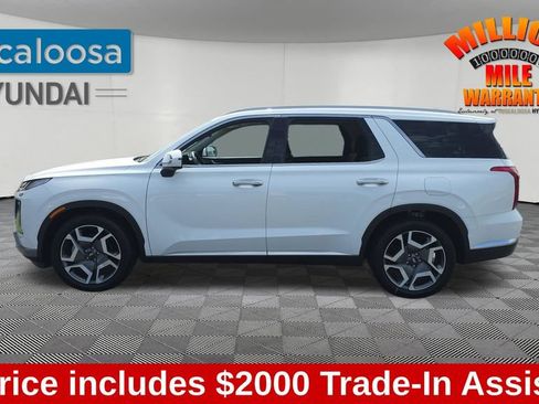 Used 2023 Hyundai Palisade Limited w/ Cargo Package FWD image 4