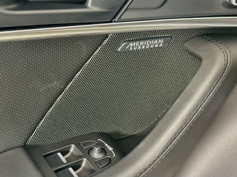 Used 2024 Jaguar F-TYPE R-Dynamic RWD image 20