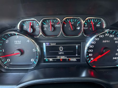 Used 2017 Chevrolet Silverado 1500 LT AWD/4WD image 14