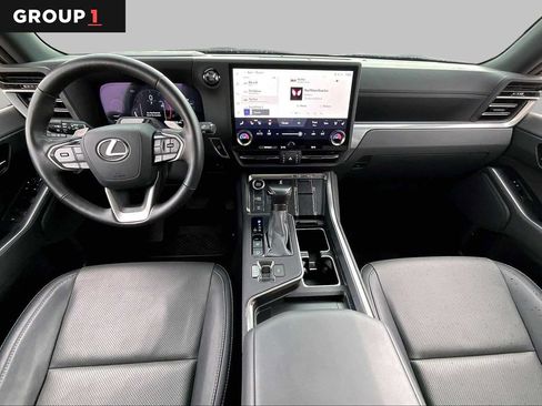 Certified 2025 Lexus GX 550 w/ Cold Area Package AWD/4WD image 13