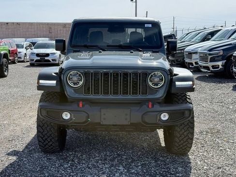 New 2026 Jeep Gladiator Rubicon w/ Steel Power Dome Hood Package AWD/4WD image 13