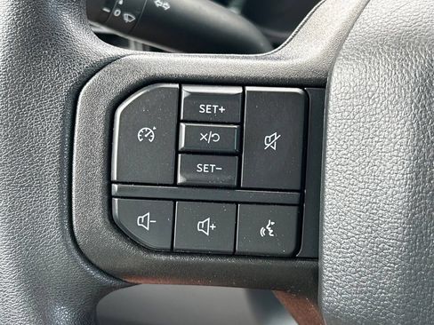 Used 2025 Ford F250 XLT AWD/4WD image 26