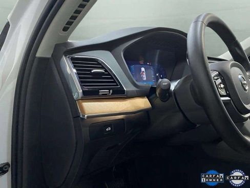 Used 2025 Volvo XC90 B6 Plus image 16