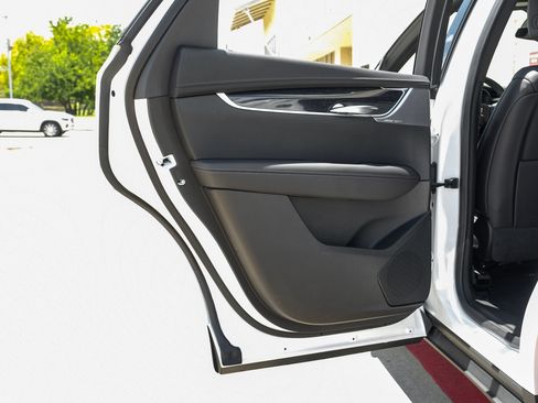 Used 2024 Cadillac XT5 Premium Luxury FWD image 54