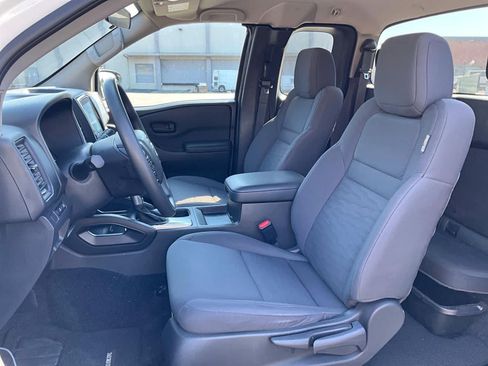 Used 2023 Nissan Frontier S w/ Technology Package RWD image 4