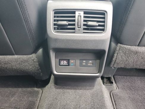 Used 2022 Nissan Rogue SL w/ SL Premium Package AWD/4WD image 16