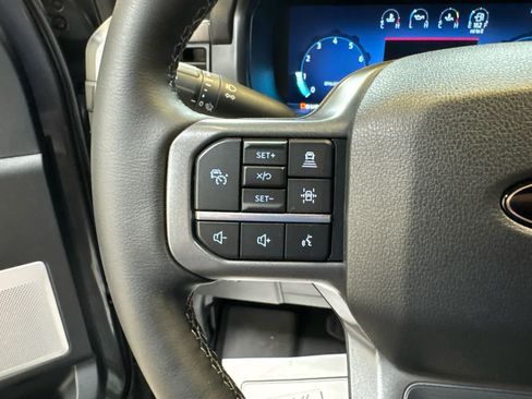 Used 2025 Ford F150 Lariat w/ Equipment Group 502A High AWD/4WD image 21