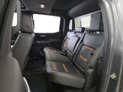 Used 2021 GMC Sierra 1500 AT4 w/ Technology Package AWD/4WD image 10